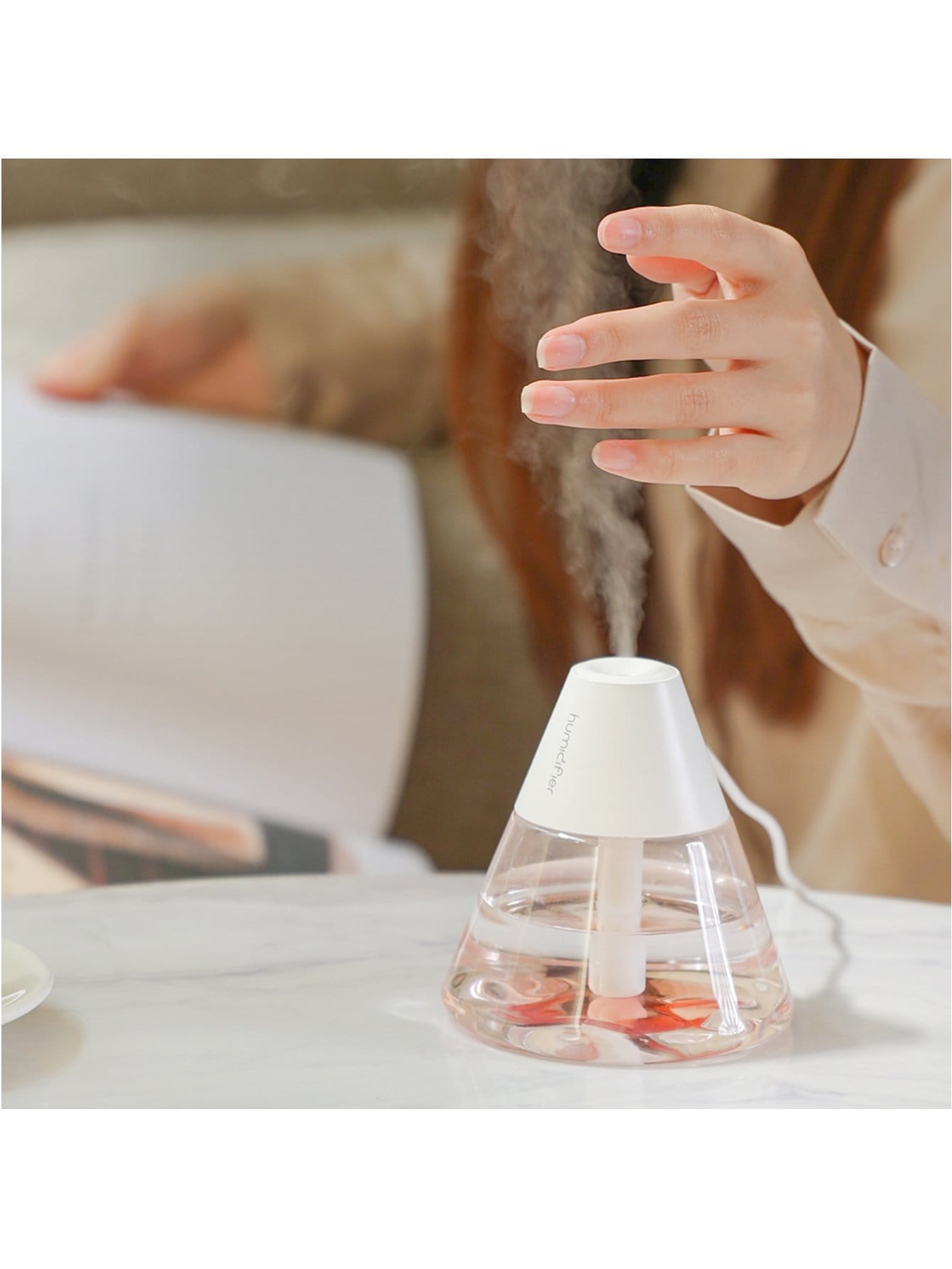 1pc Mini Volcano-shaped Electric Desktop Humidifier For Bedroom, Living Room, Office With Auto Power-off Function And Double Spray-White-5