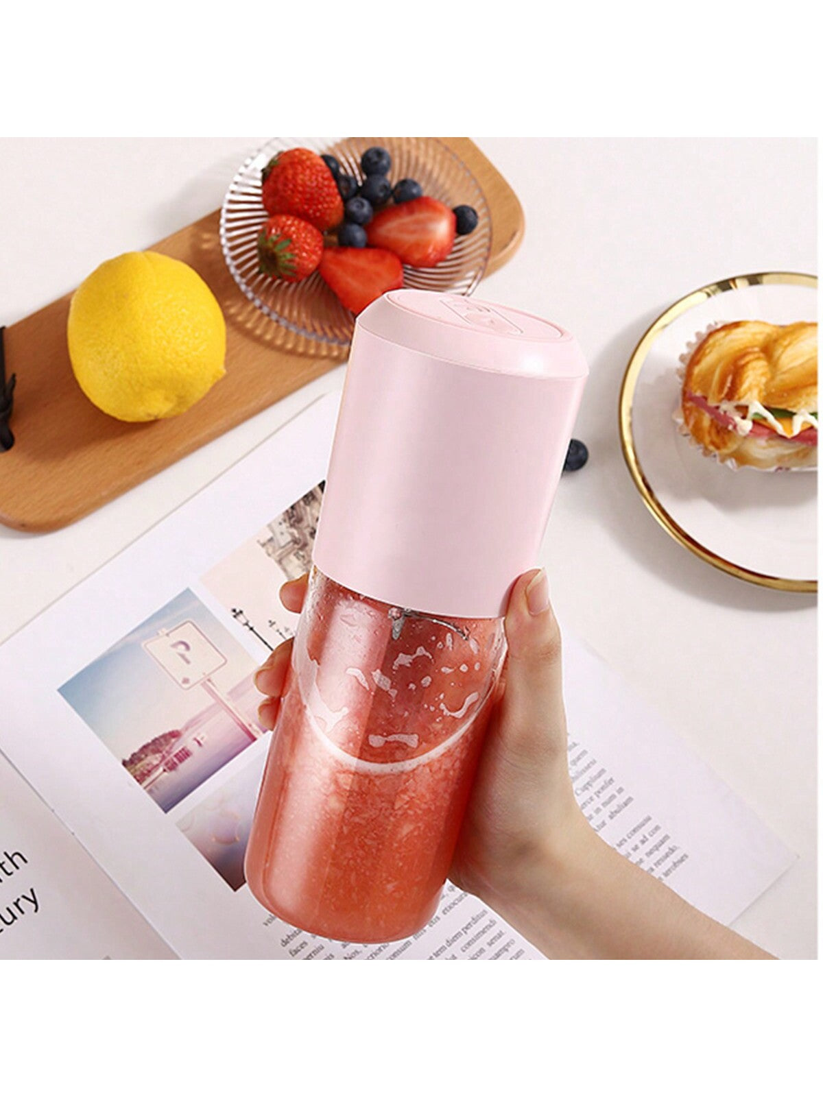 Portable Electric Juicer For Household Use, Mini Multifunctional Blender, Wireless Juice Cup-Blue-5